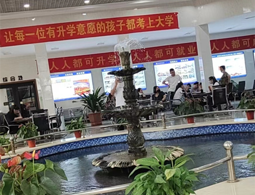石家莊鐵路職業(yè)高級(jí)技工學(xué)校是大專嗎 招生問(wèn)答 石家莊鐵路職業(yè)高級(jí)技工學(xué)校是大專嗎 招生問(wèn)答